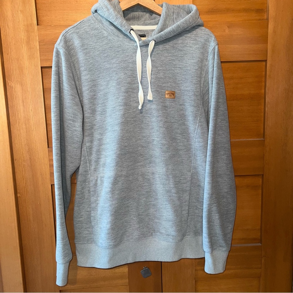 EUC - Men’s Billabong Hoodie sz small